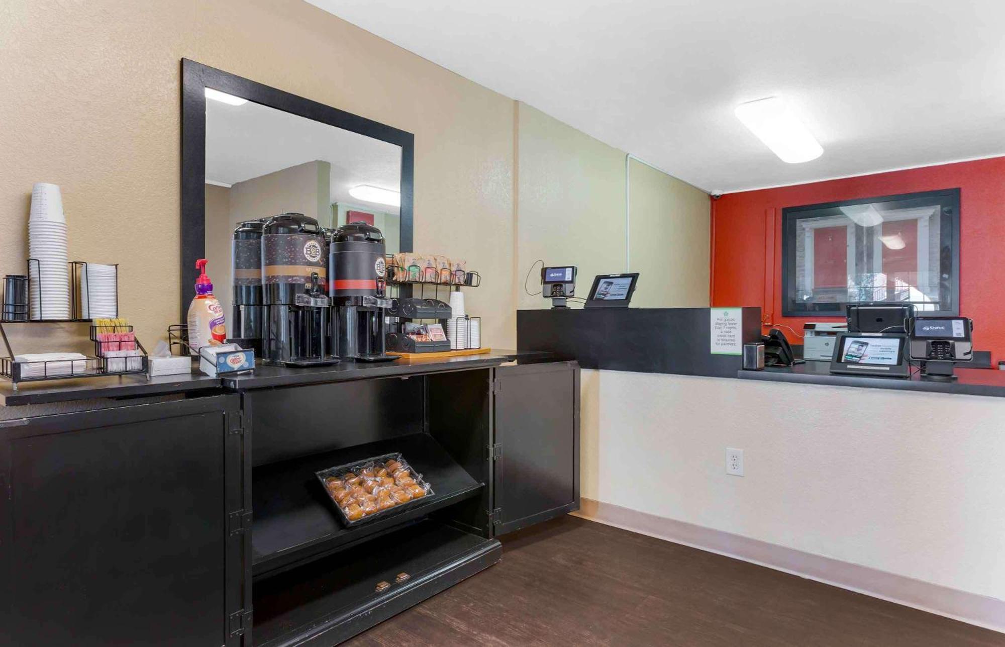 Extended Stay America Suites - Tucson - Grant Road Buitenkant foto